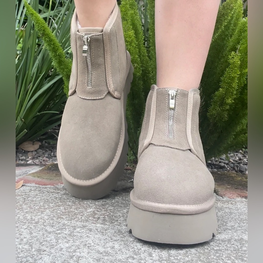 Khaki Laguna Boot